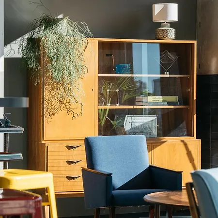 Ruby Emma By Ihg Hotel 4*