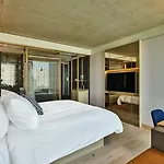 ホテル Ruby Emma 4*