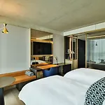 ホテル Ruby Emma アムステルダム