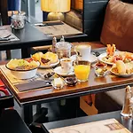 Hotel Ruby Emma By Ihg