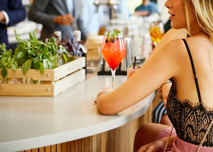 Ruby Emma מלון 4*