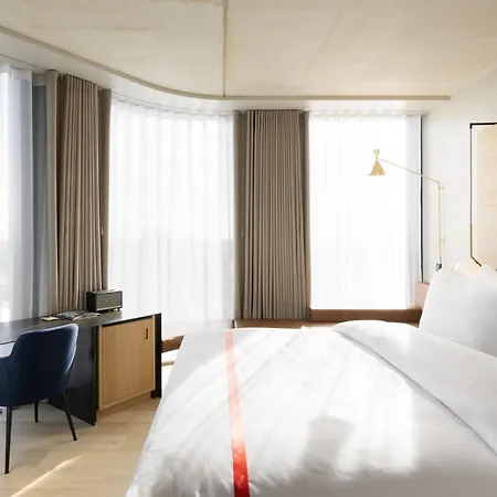 Ruby Emma Hotel Amsterdam Hotel 4*