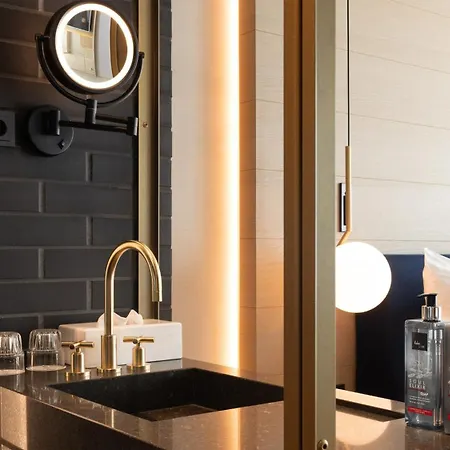 Ruby Emma Hotel Amsterdam By Ihg Hotel Amsterdam