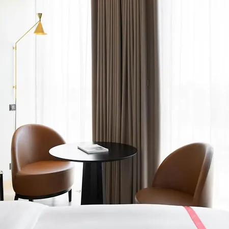 Ruby Emma By Ihg Hotel Amsterdam