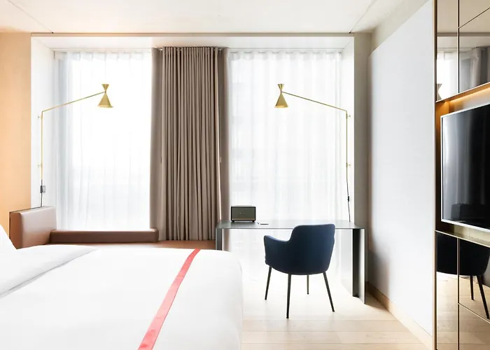 Hotel Ruby Emma Hotel Amsterdam 4*